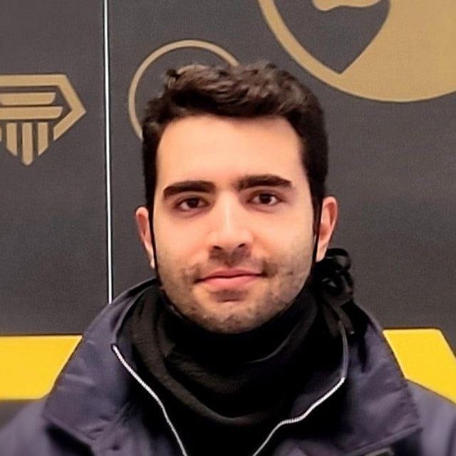 آیدین بشر دوست